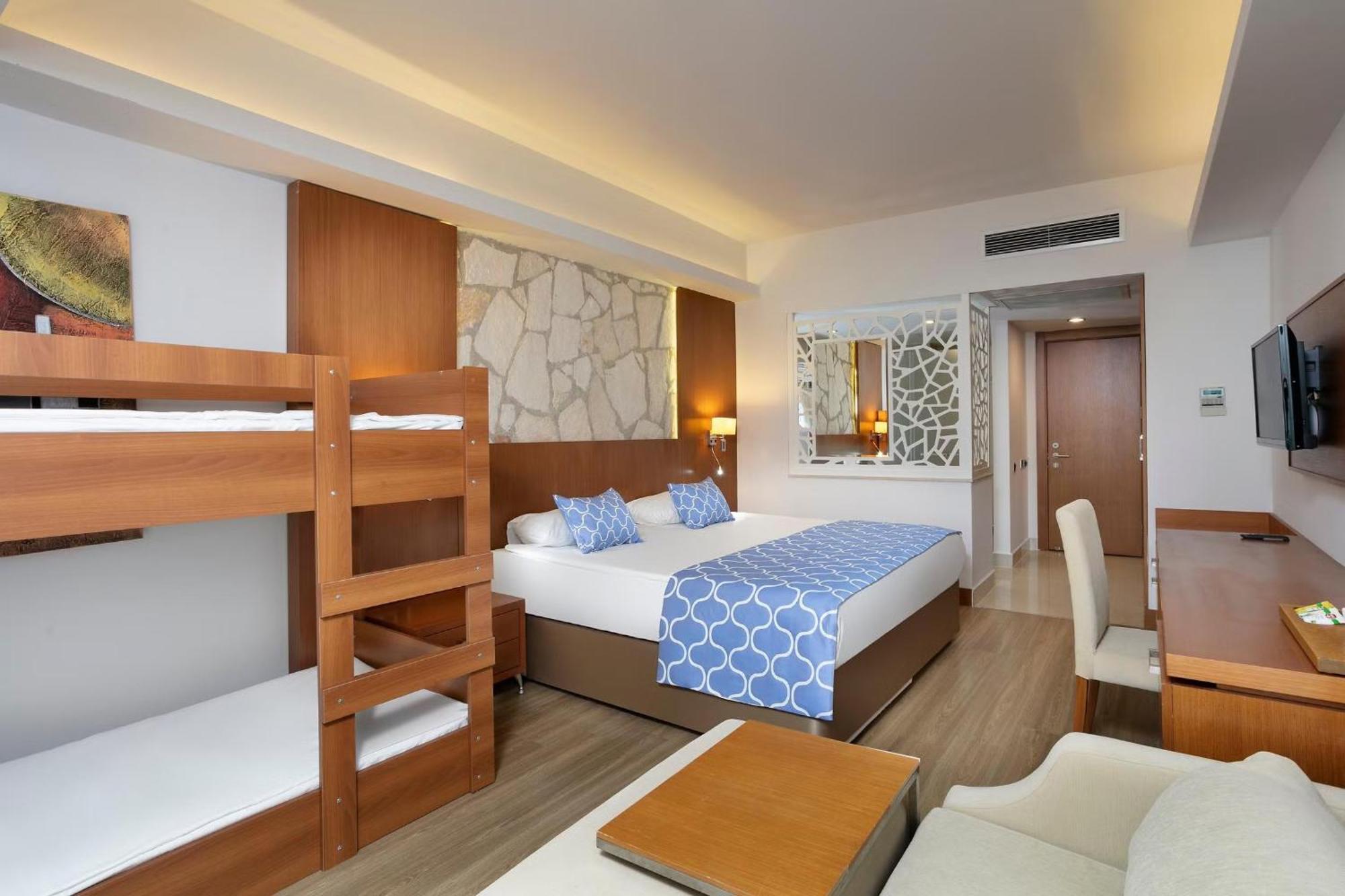 เดย์ แอนด์ ไนท์ คอนเน็ค คลับไลฟ์ เบเลก Hotel ภายนอก รูปภาพ